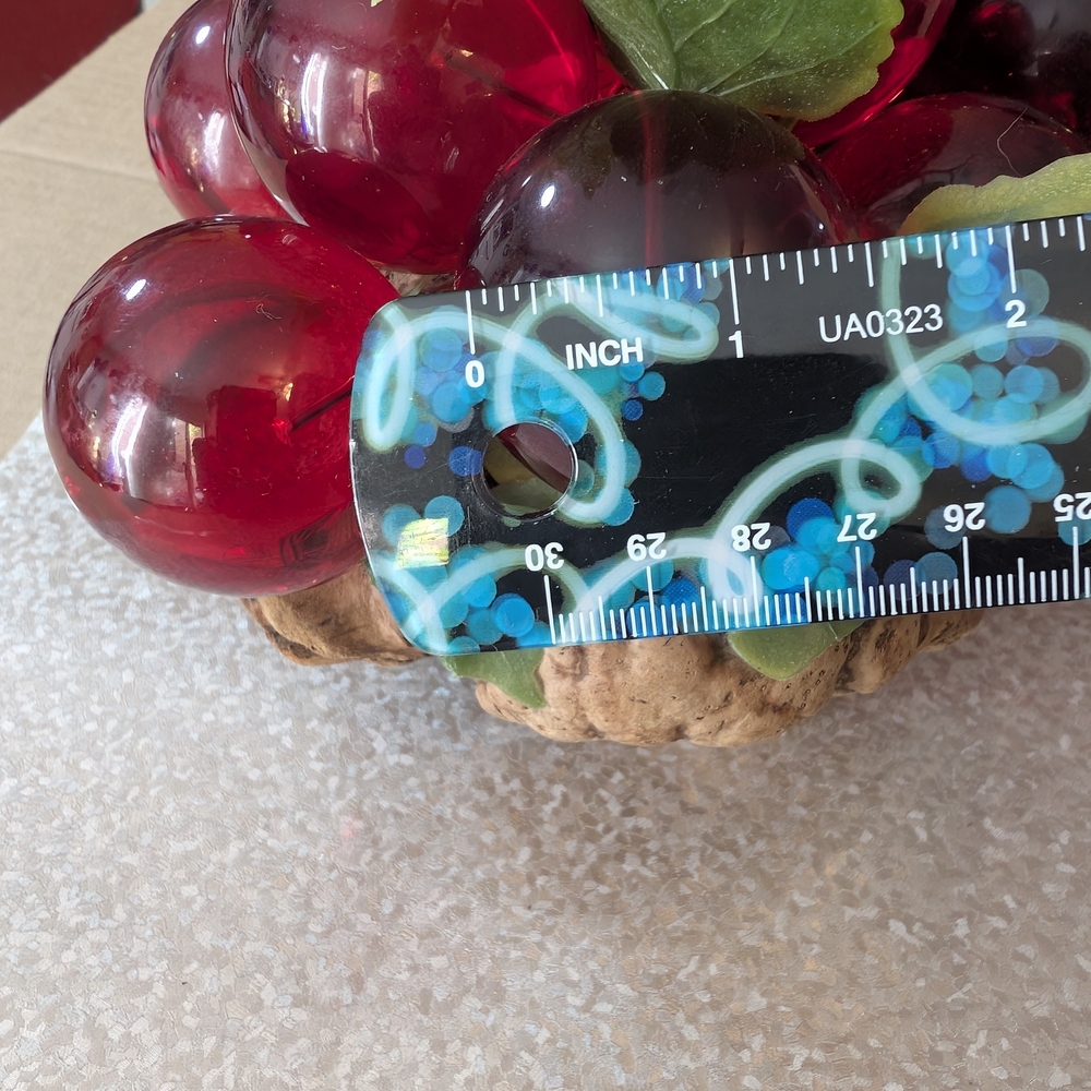 Grapes, MCM, Lucite Red/Orange Glass Grapes on Natural DriftWood - Picture 11 of 12